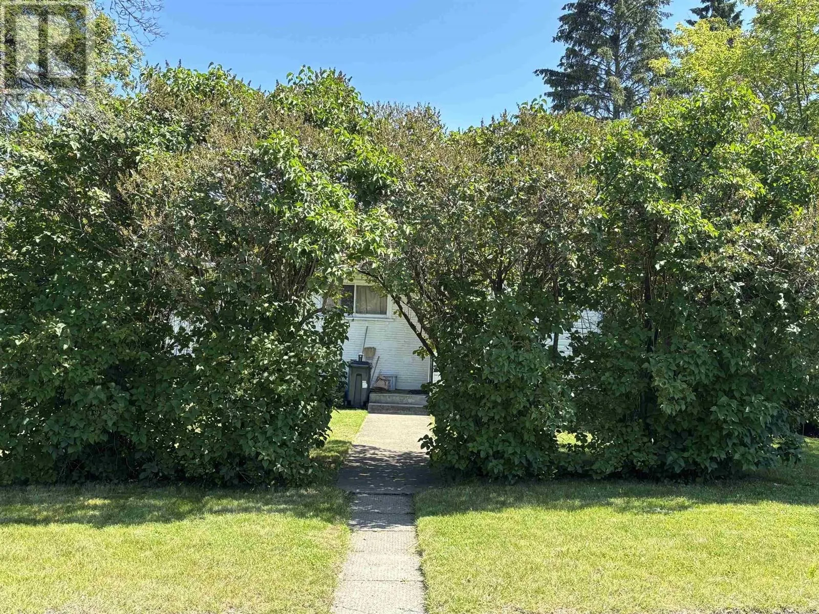408 WATROUS STREET