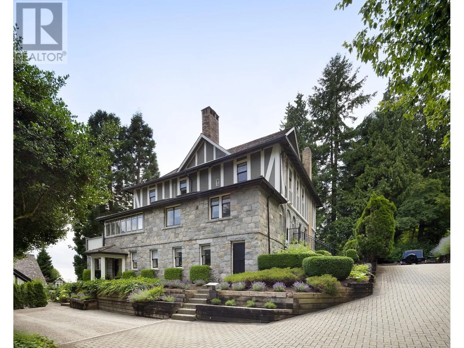 3545 DOWSLEY COURT