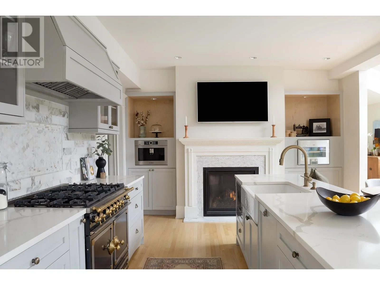 3545 DOWSLEY COURT