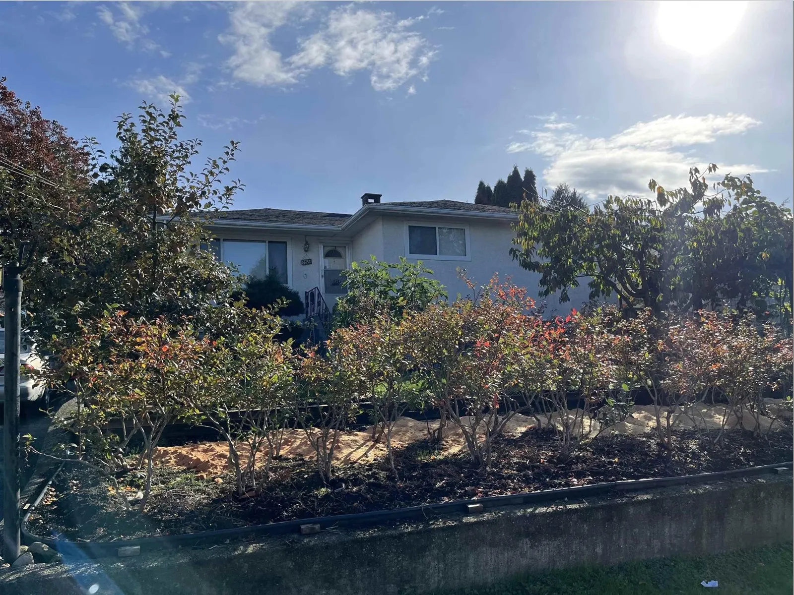 8824 RUSSELL DRIVE