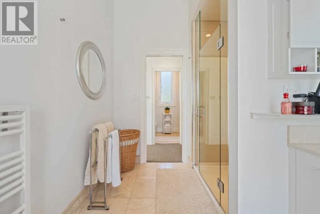 284 SANDRINGHAM CRESCENT