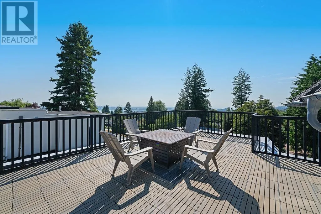 284 SANDRINGHAM CRESCENT