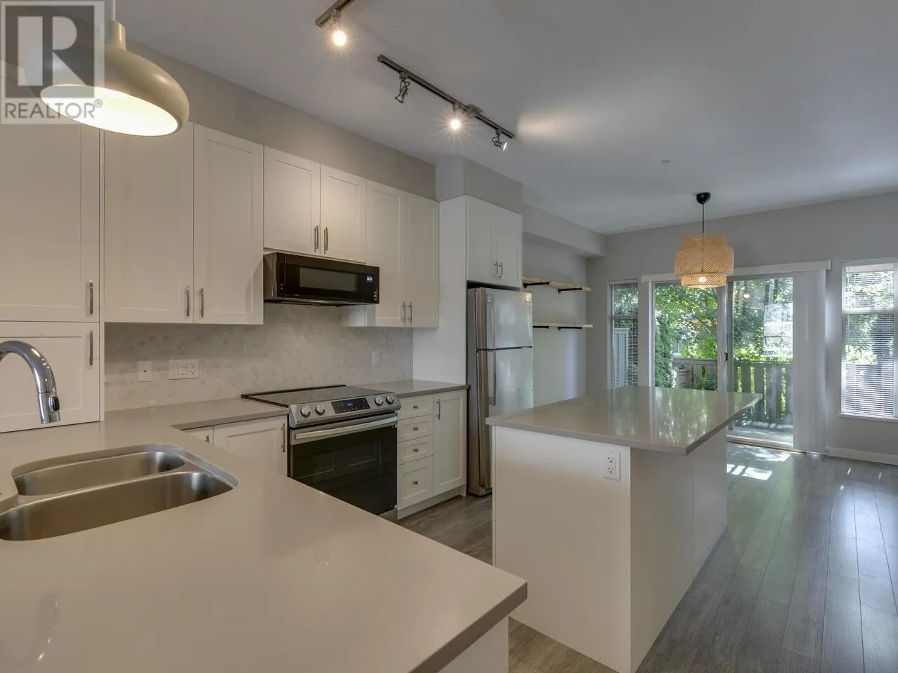 38326 EAGLEWIND BOULEVARD