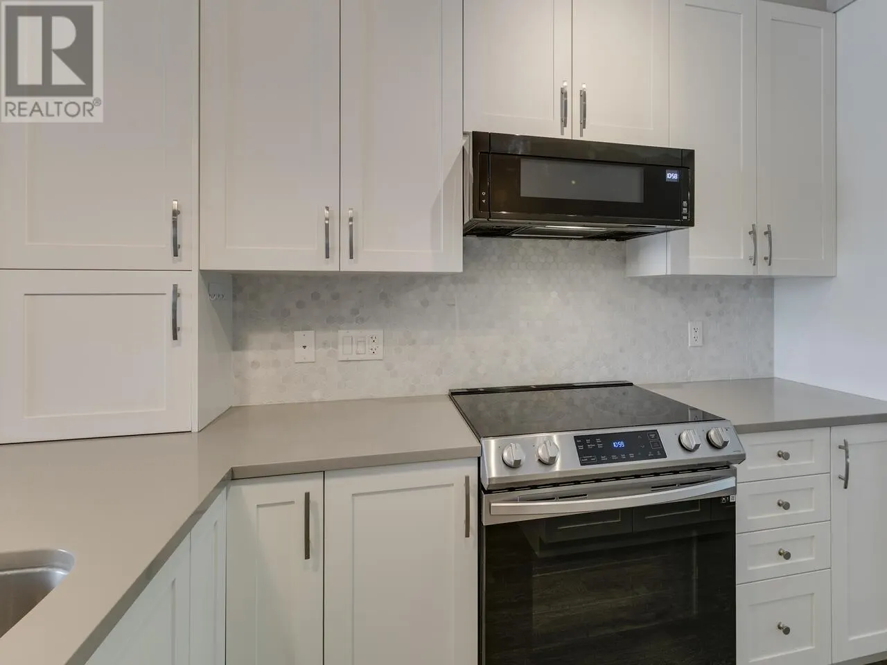 38326 EAGLEWIND BOULEVARD