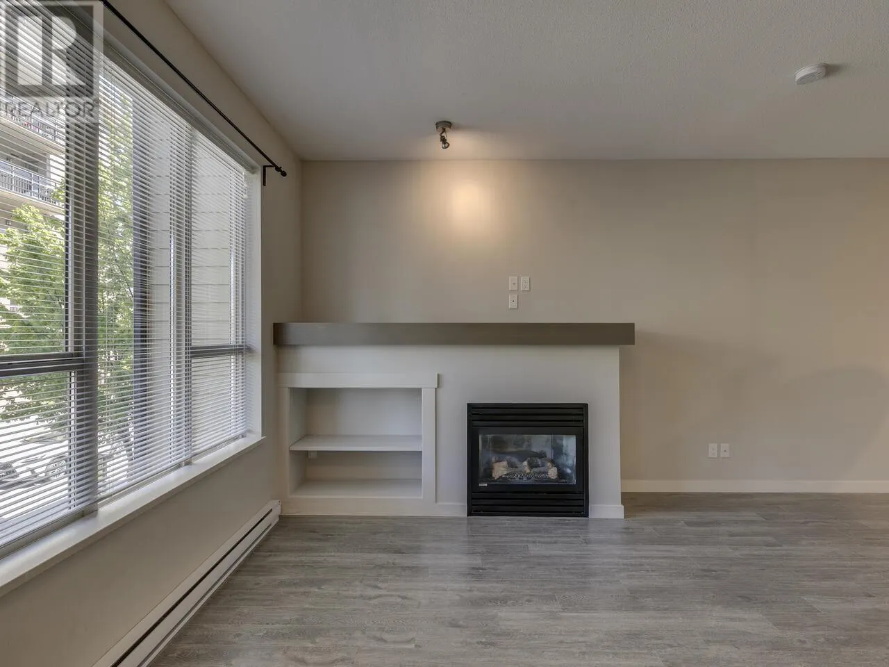 38326 EAGLEWIND BOULEVARD