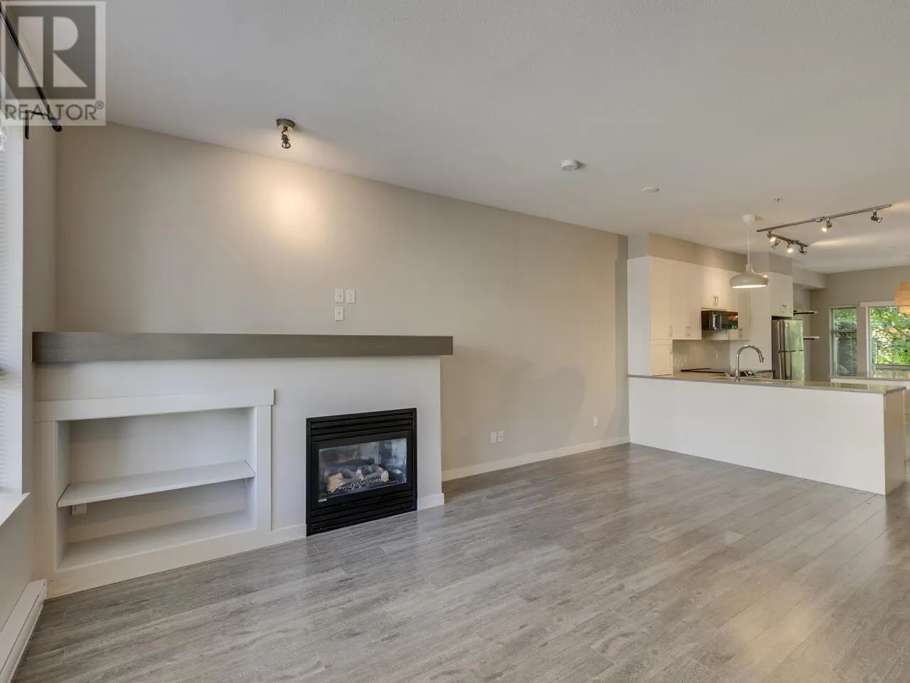 38326 EAGLEWIND BOULEVARD