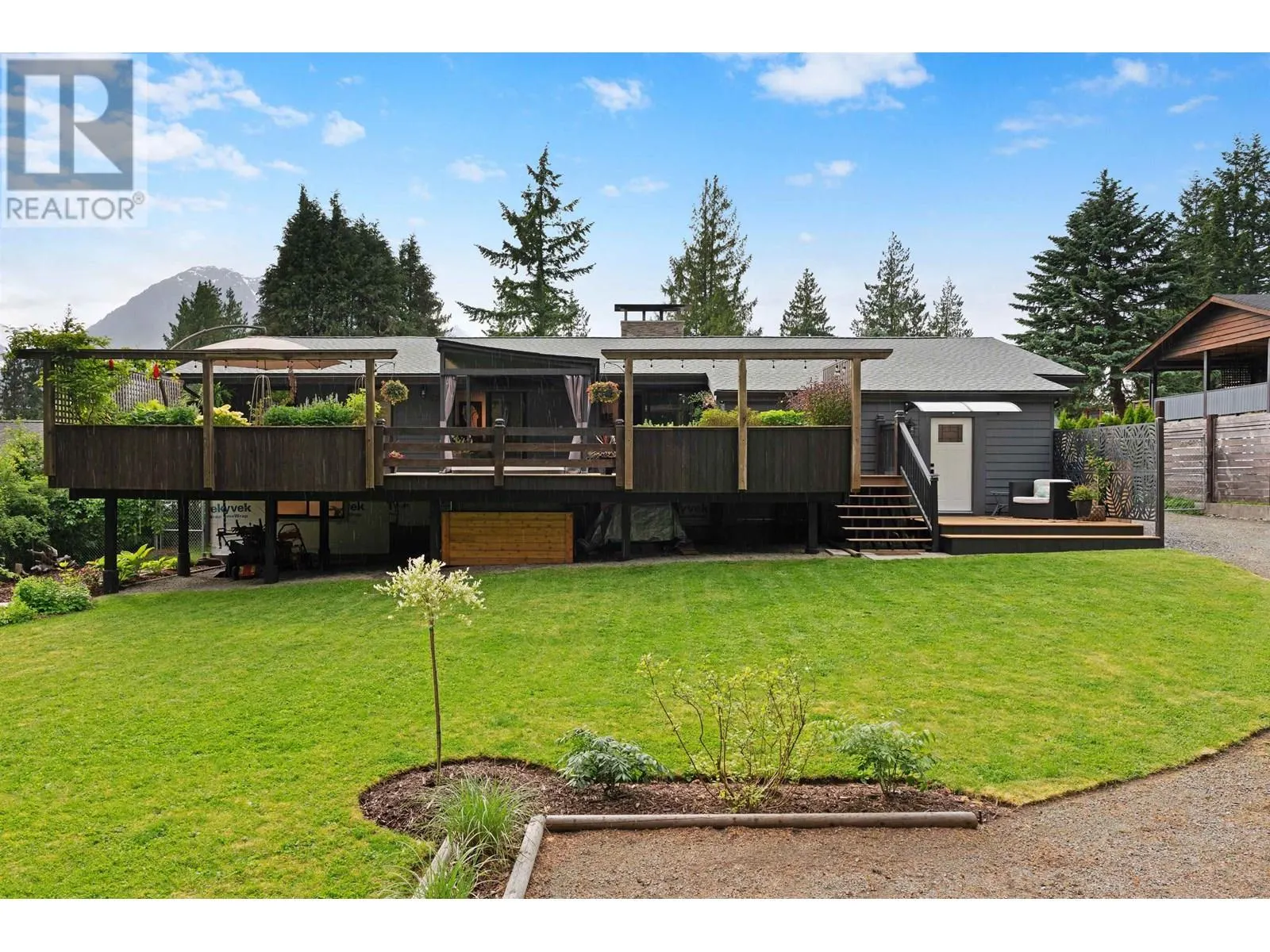 40372 SKYLINE DRIVE
