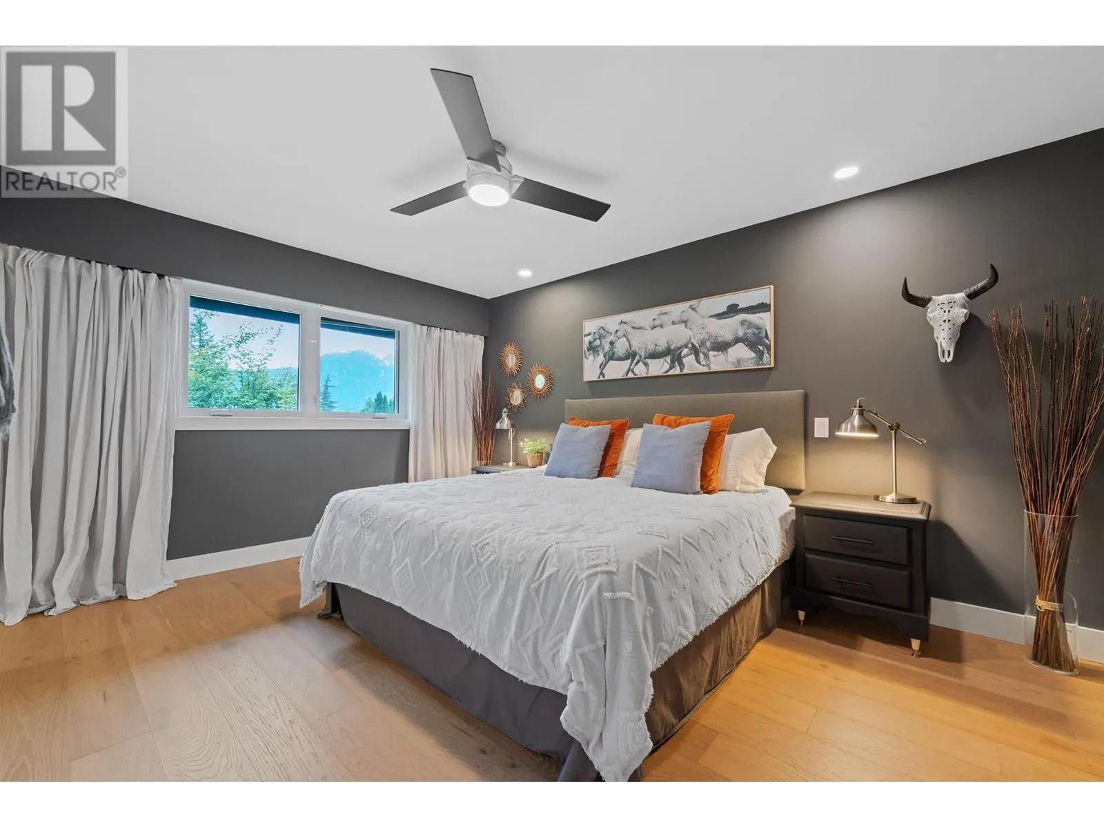 40372 SKYLINE DRIVE