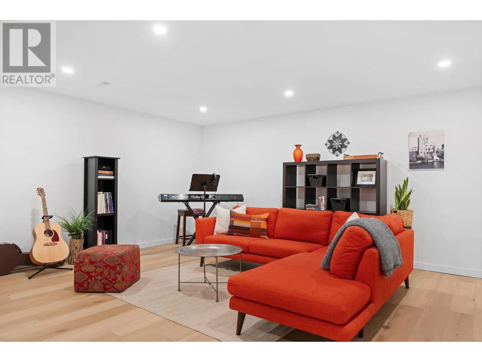 40372 SKYLINE DRIVE