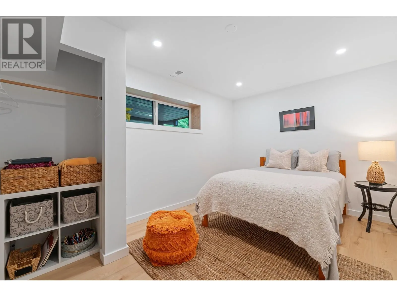 40372 SKYLINE DRIVE