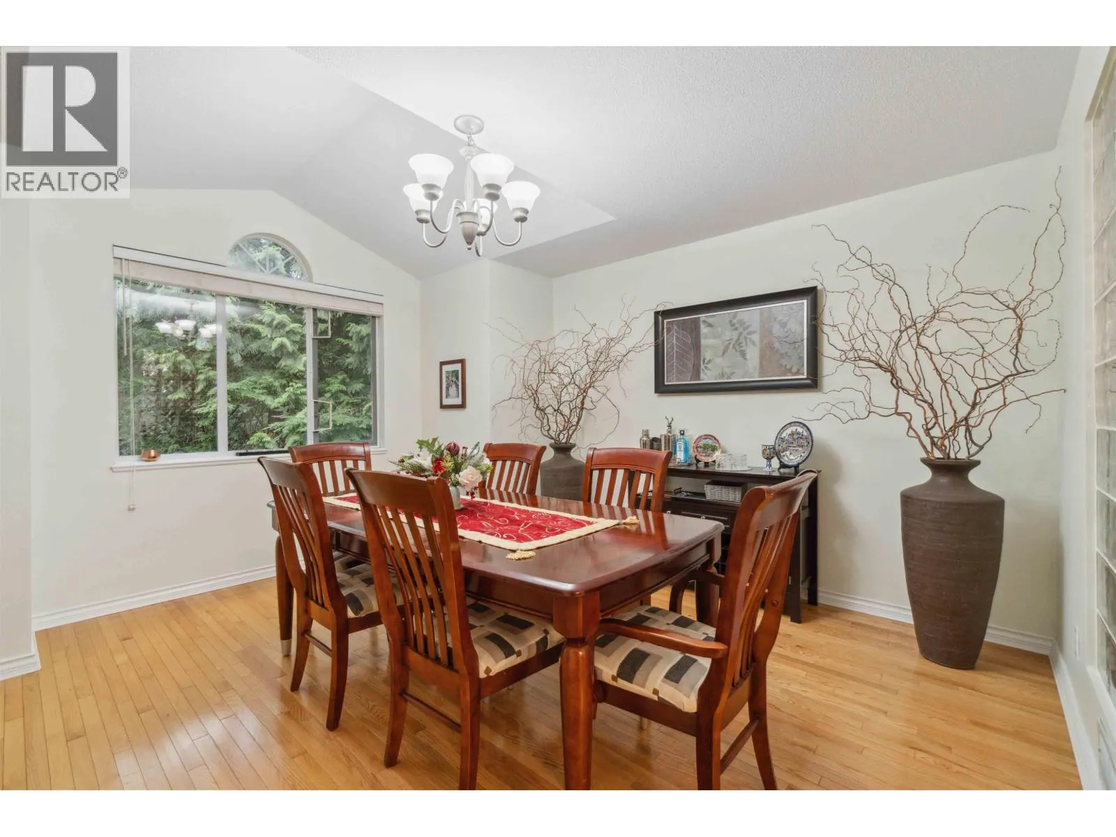 28 DEERWOOD PLACE