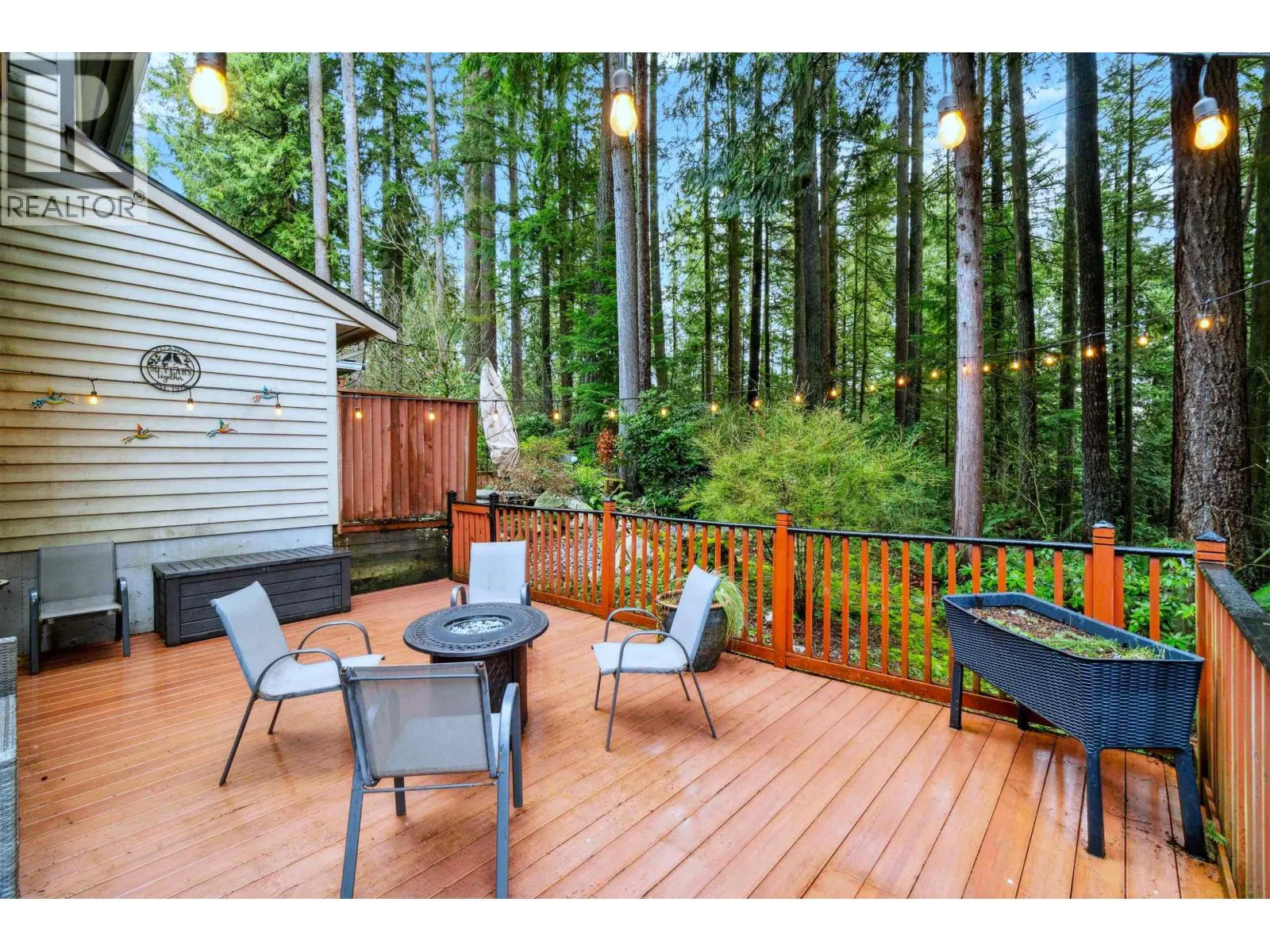 28 DEERWOOD PLACE
