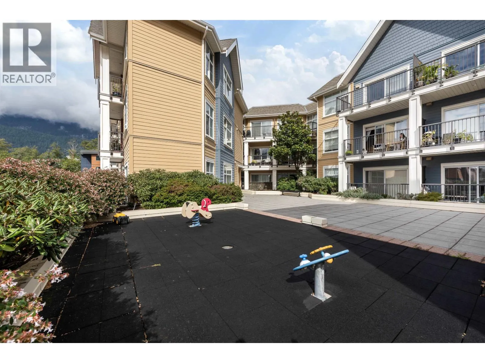 301 1336 MAIN STREET