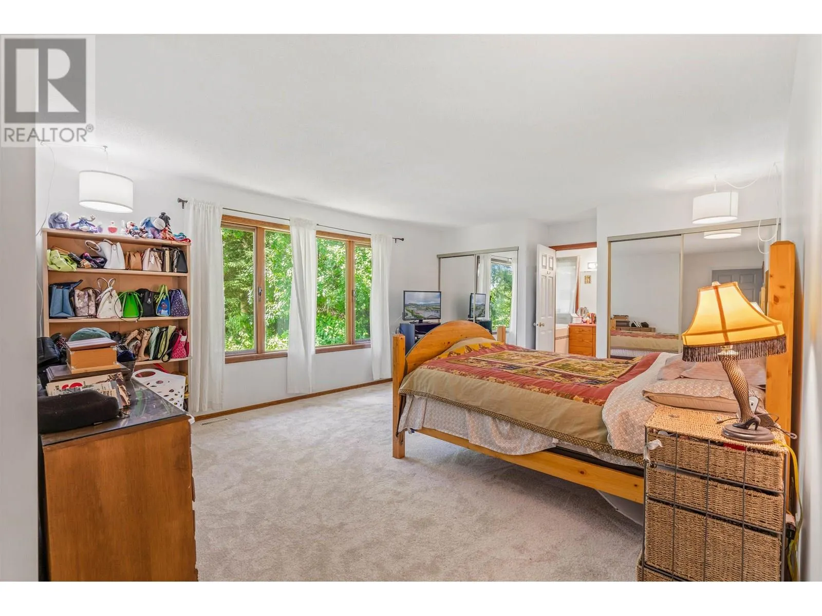 9133 INGLEWOOD ROAD