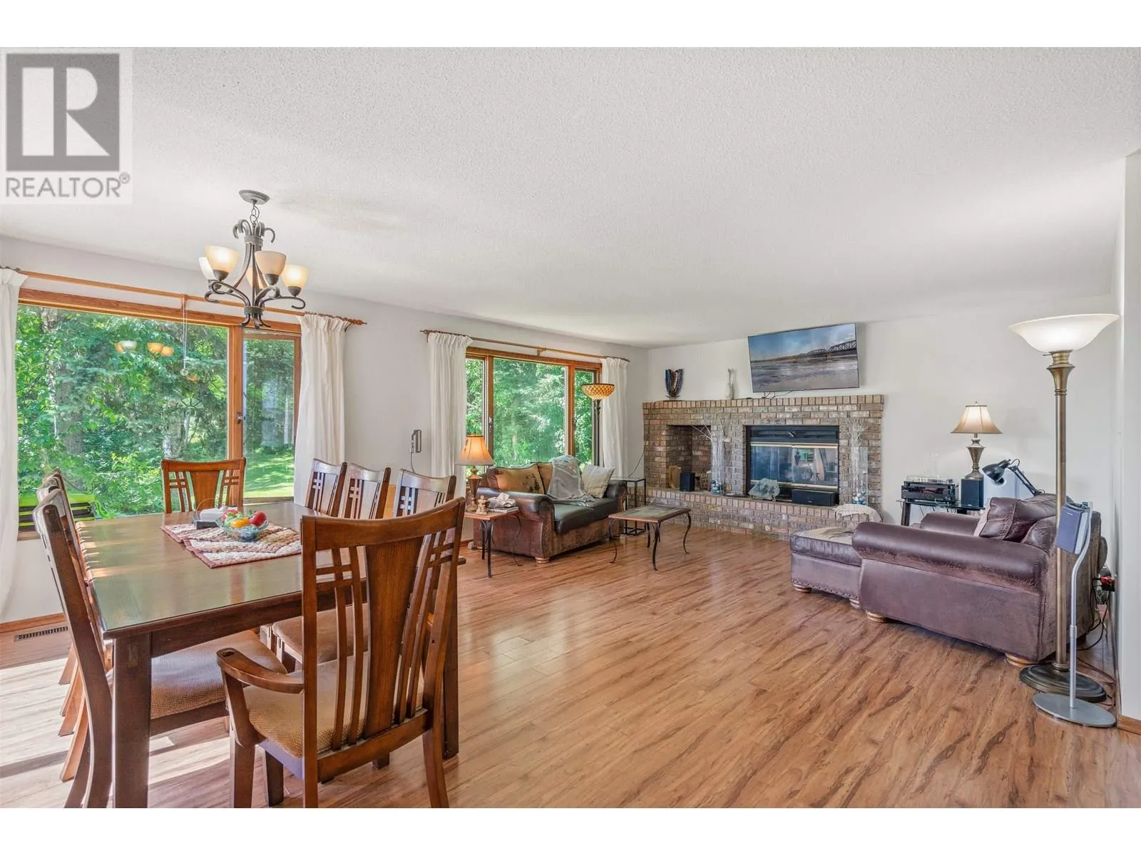 9133 INGLEWOOD ROAD