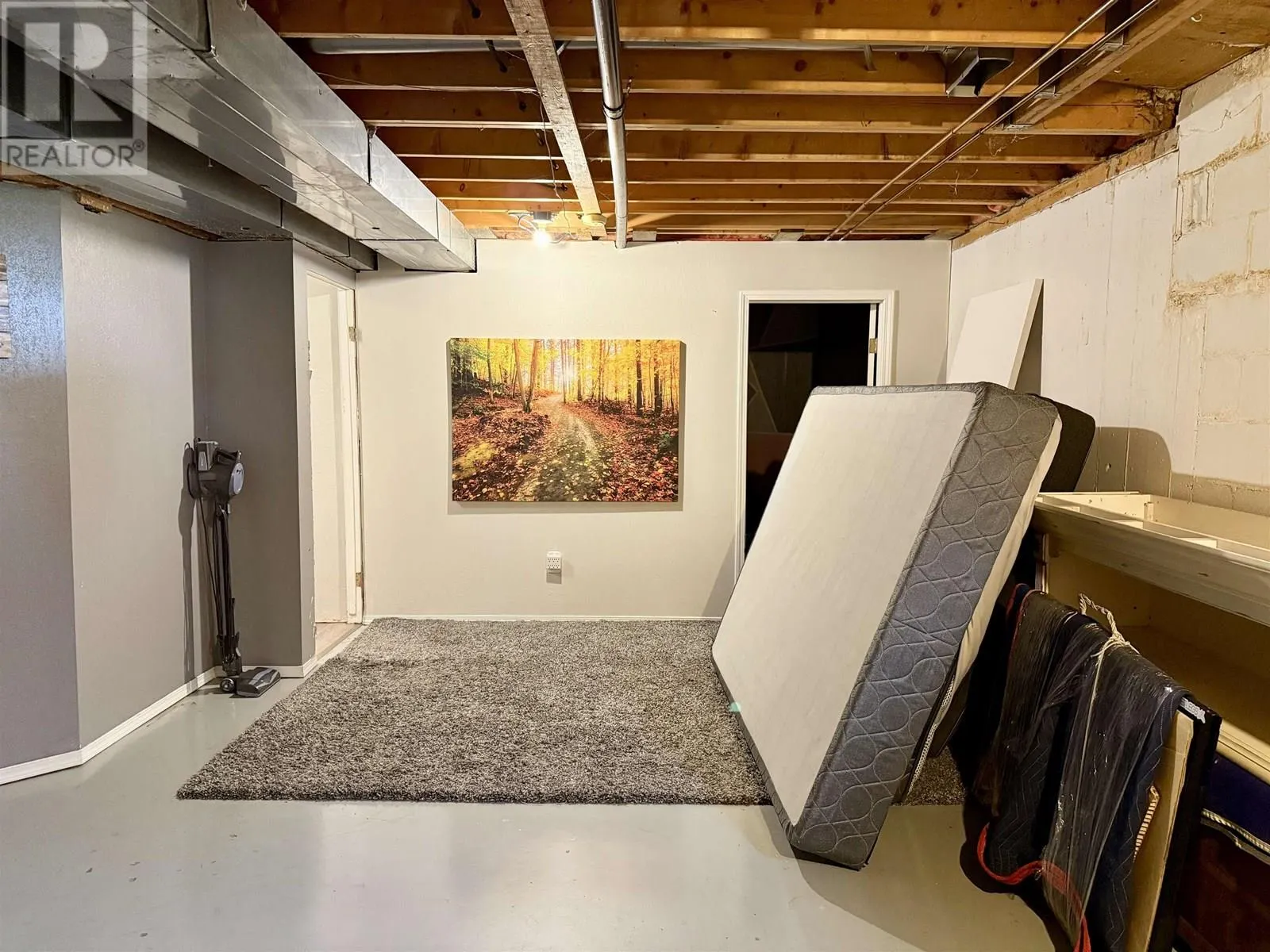 2908 RIDGEVIEW DRIVE