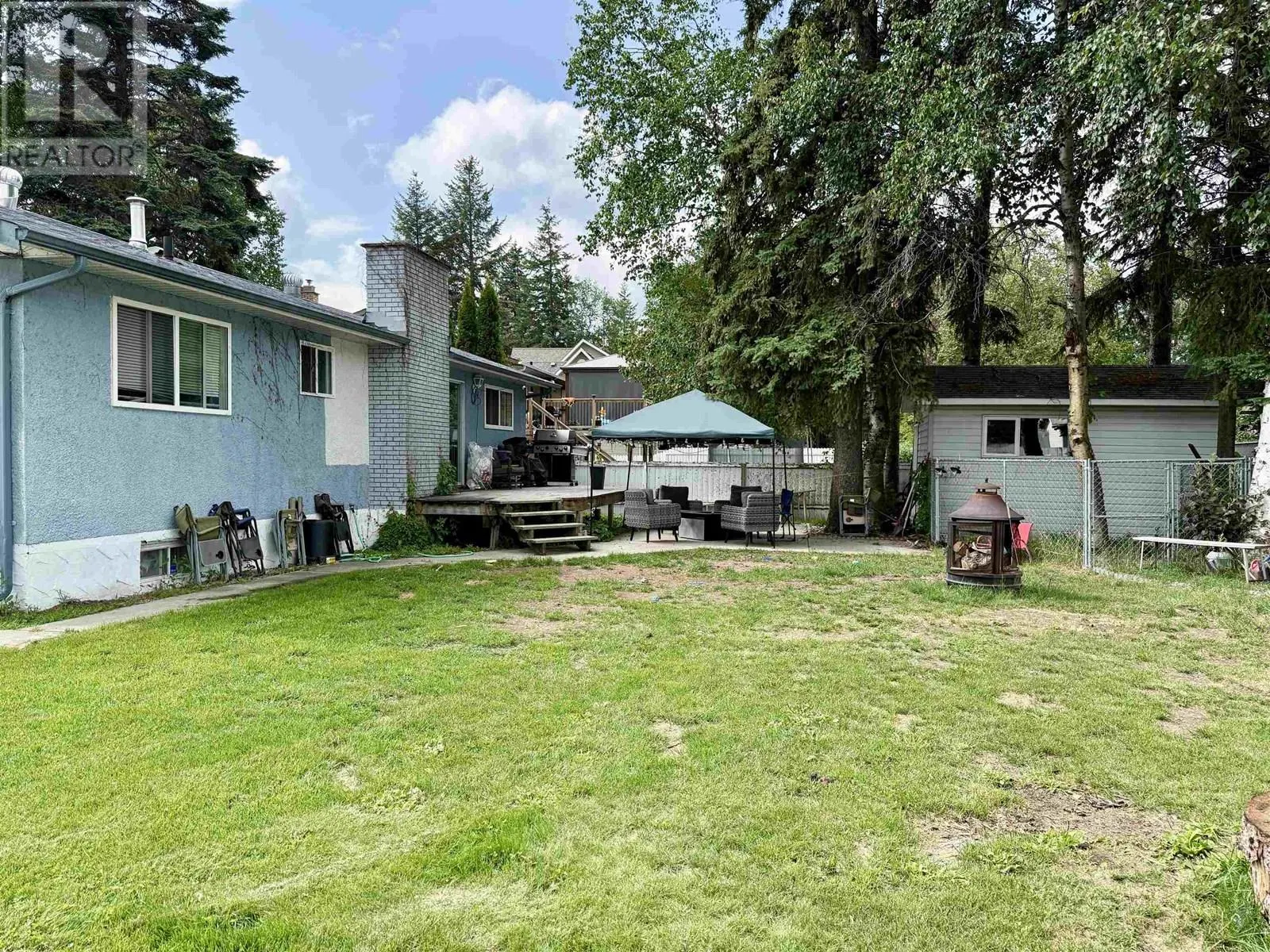 2908 RIDGEVIEW DRIVE