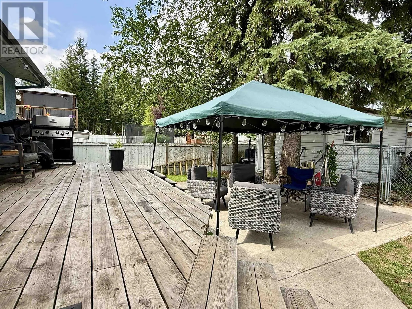 2908 RIDGEVIEW DRIVE