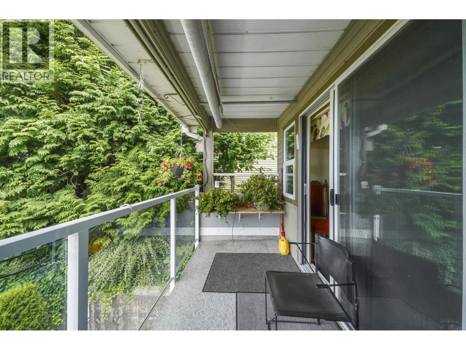1105 BENNET DRIVE