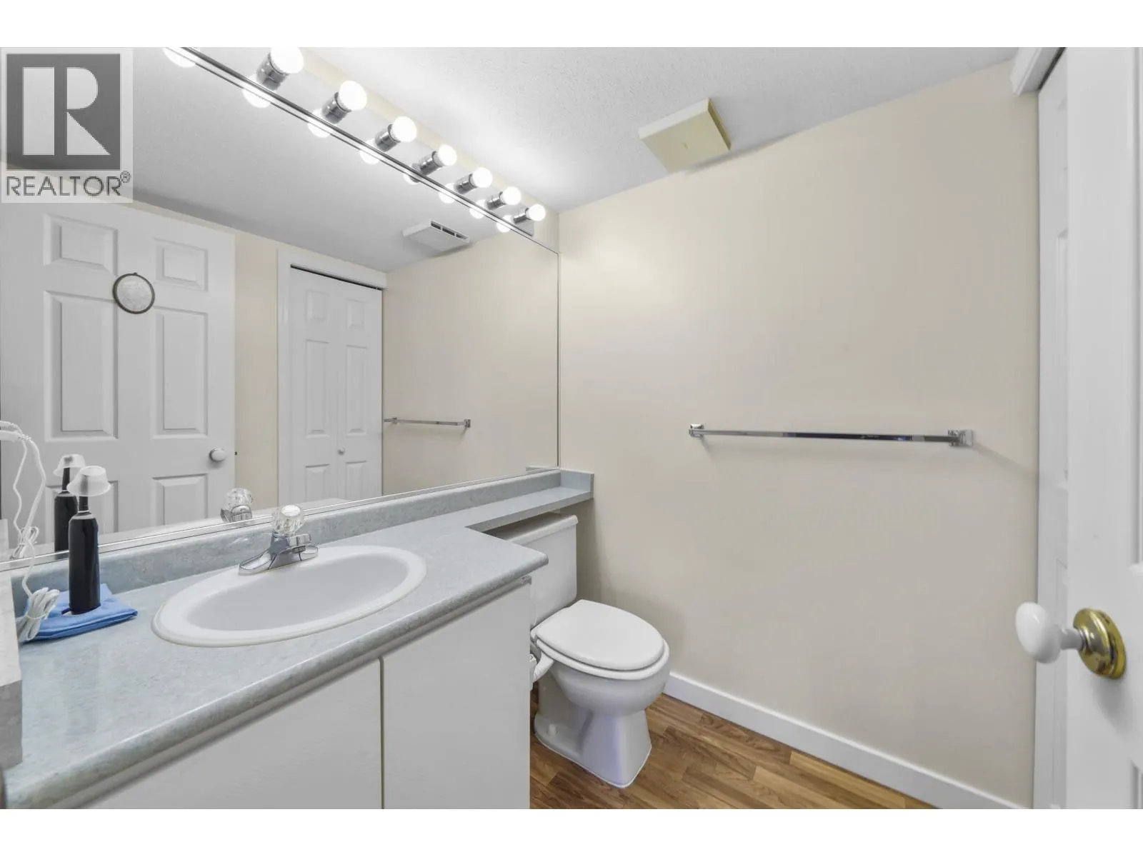 1105 BENNET DRIVE