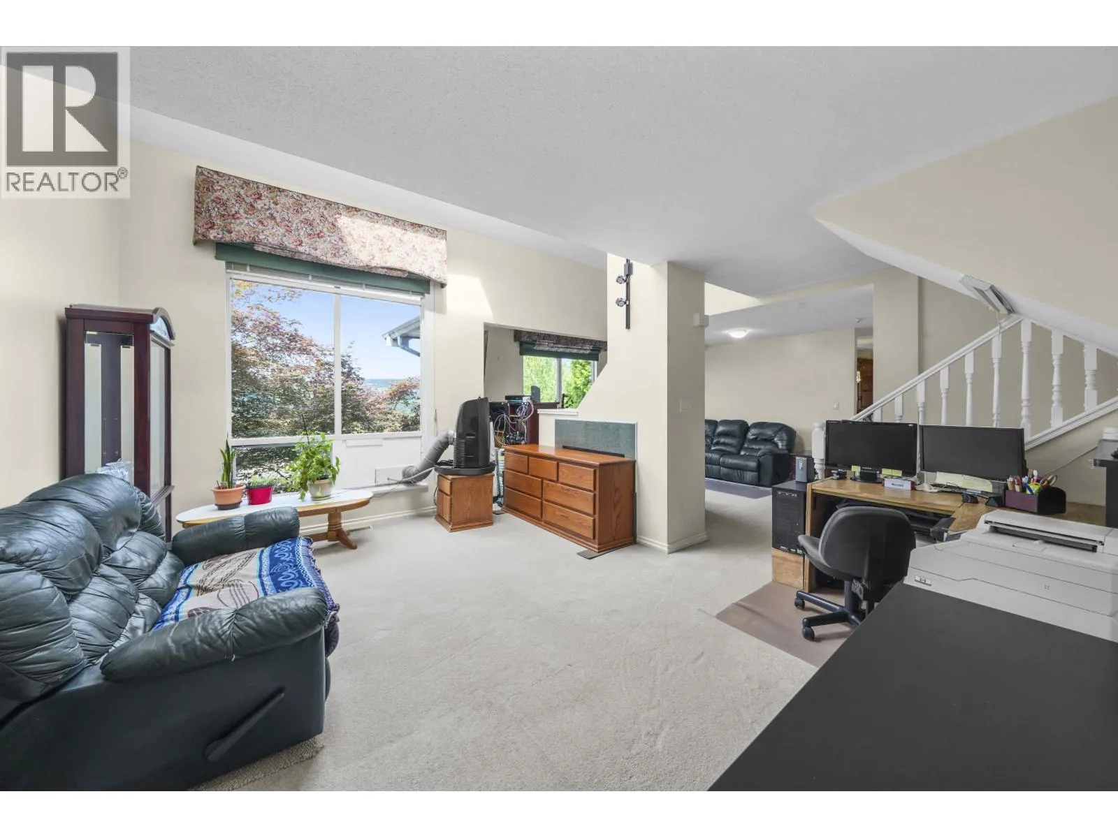 1105 BENNET DRIVE