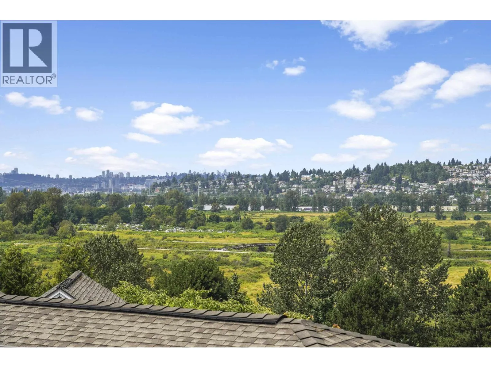 1105 BENNET DRIVE