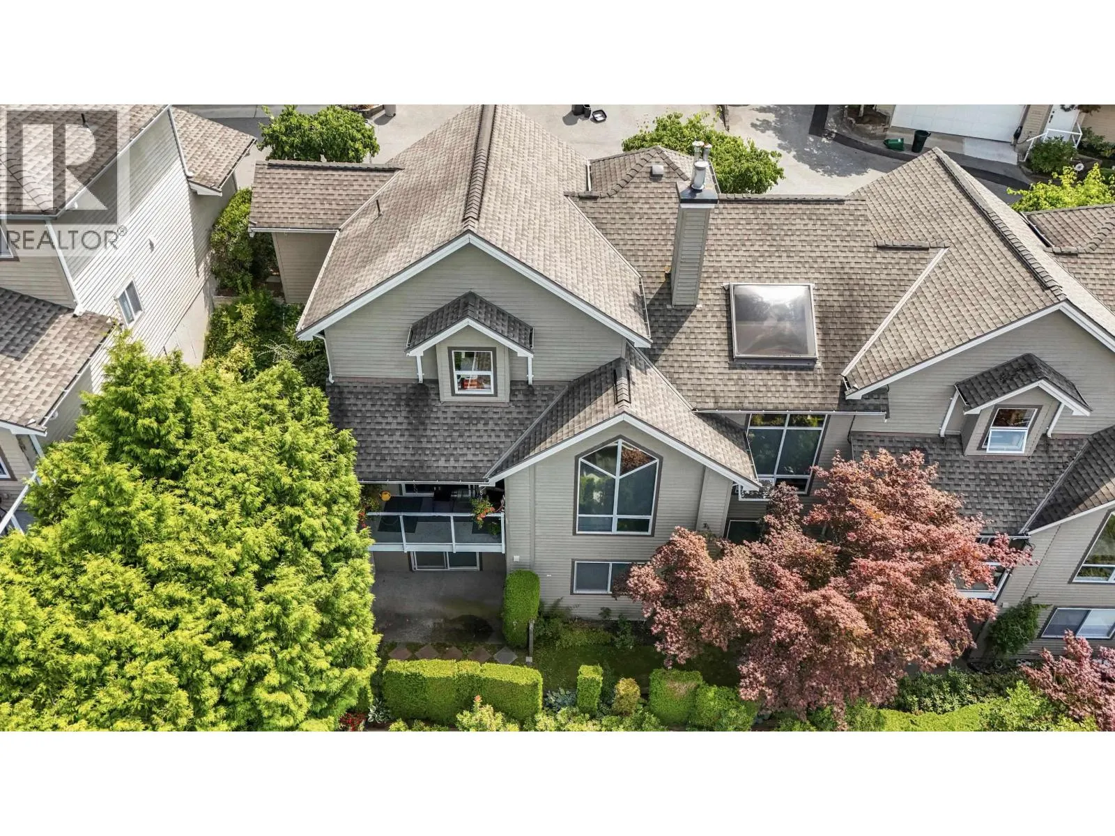 1105 BENNET DRIVE