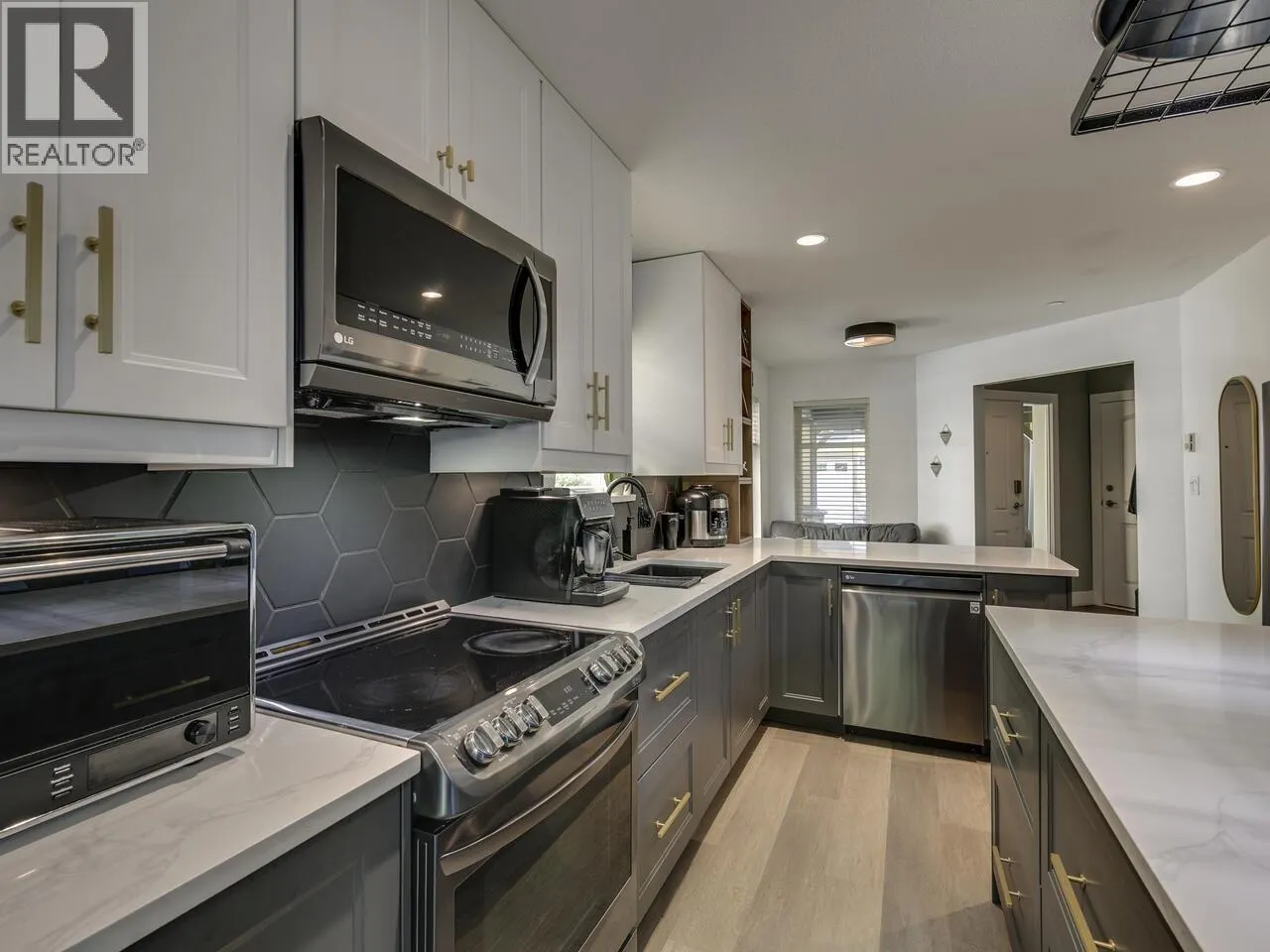 32 41050 TANTALUS ROAD