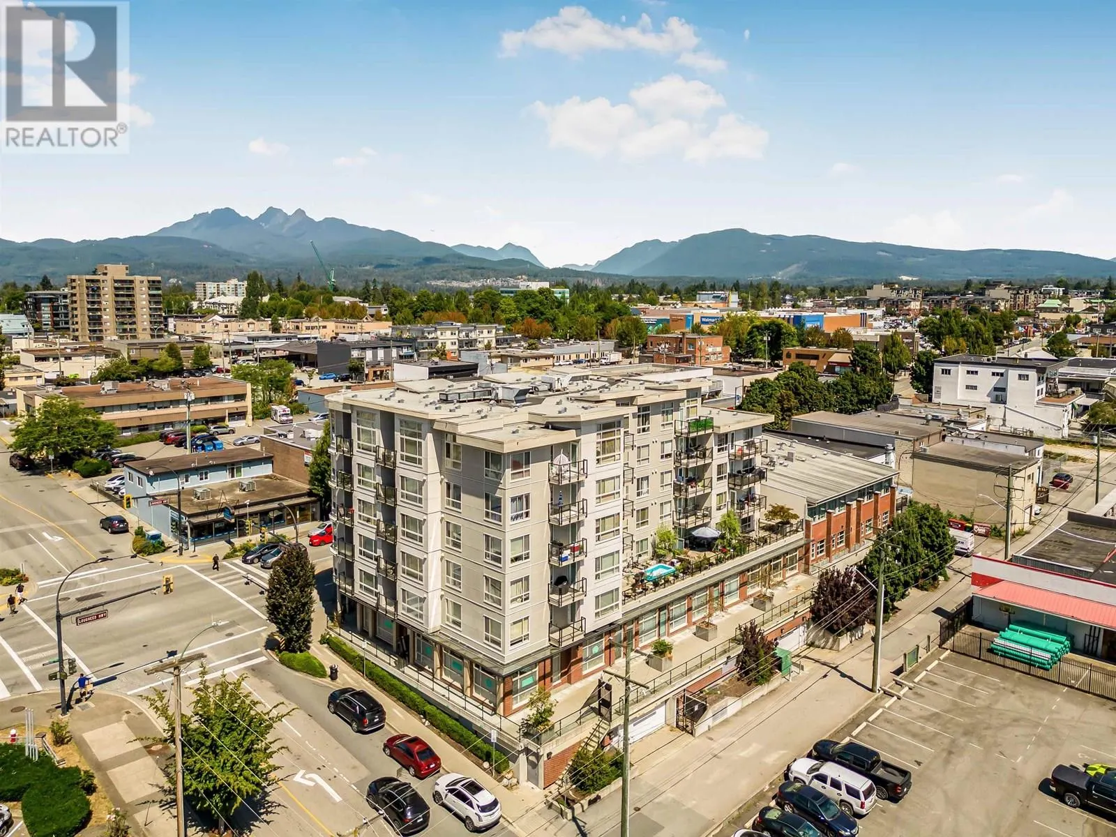 604 22318 LOUGHEED HIGHWAY