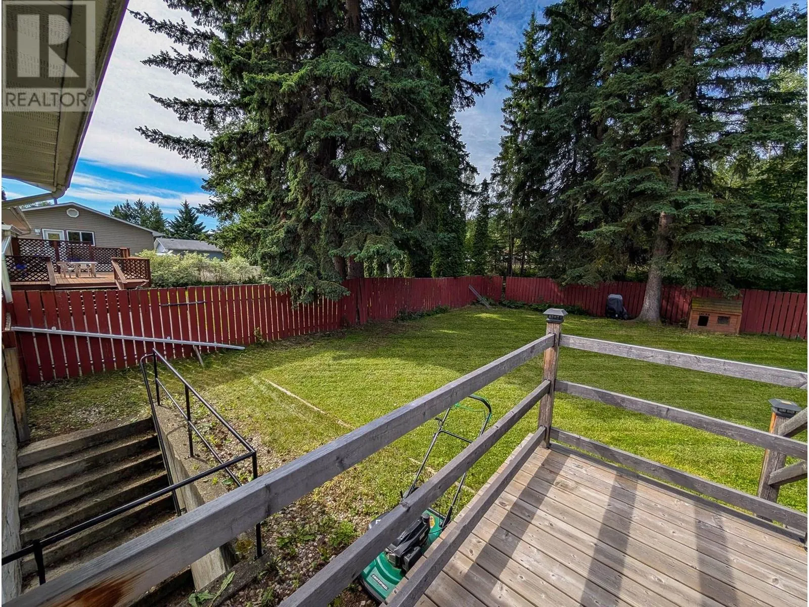 1033 NELSON CRESCENT