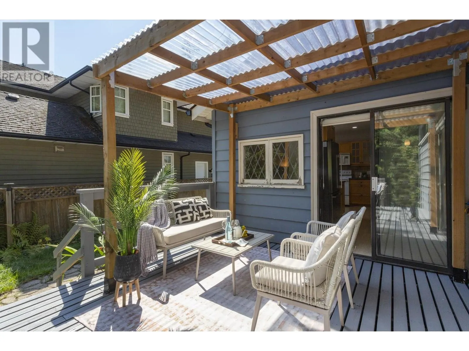 1232 W 21ST STREET