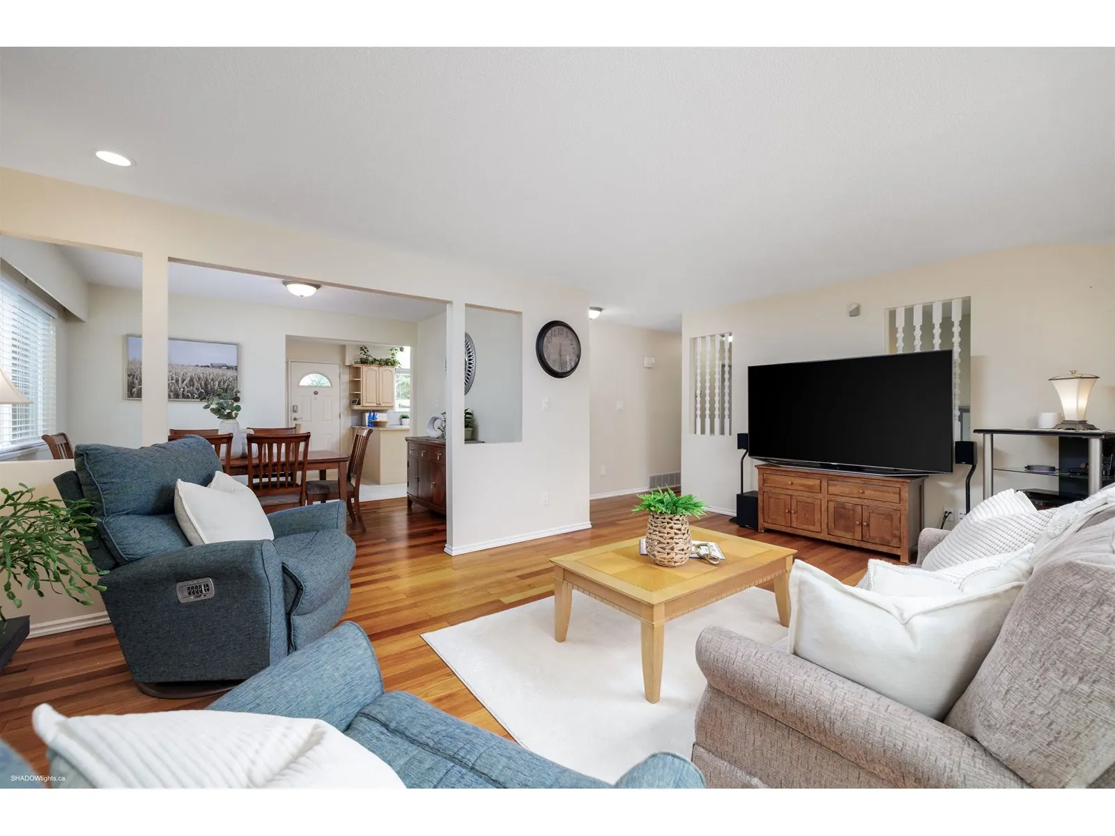 11073 LAWRIE CRESCENT