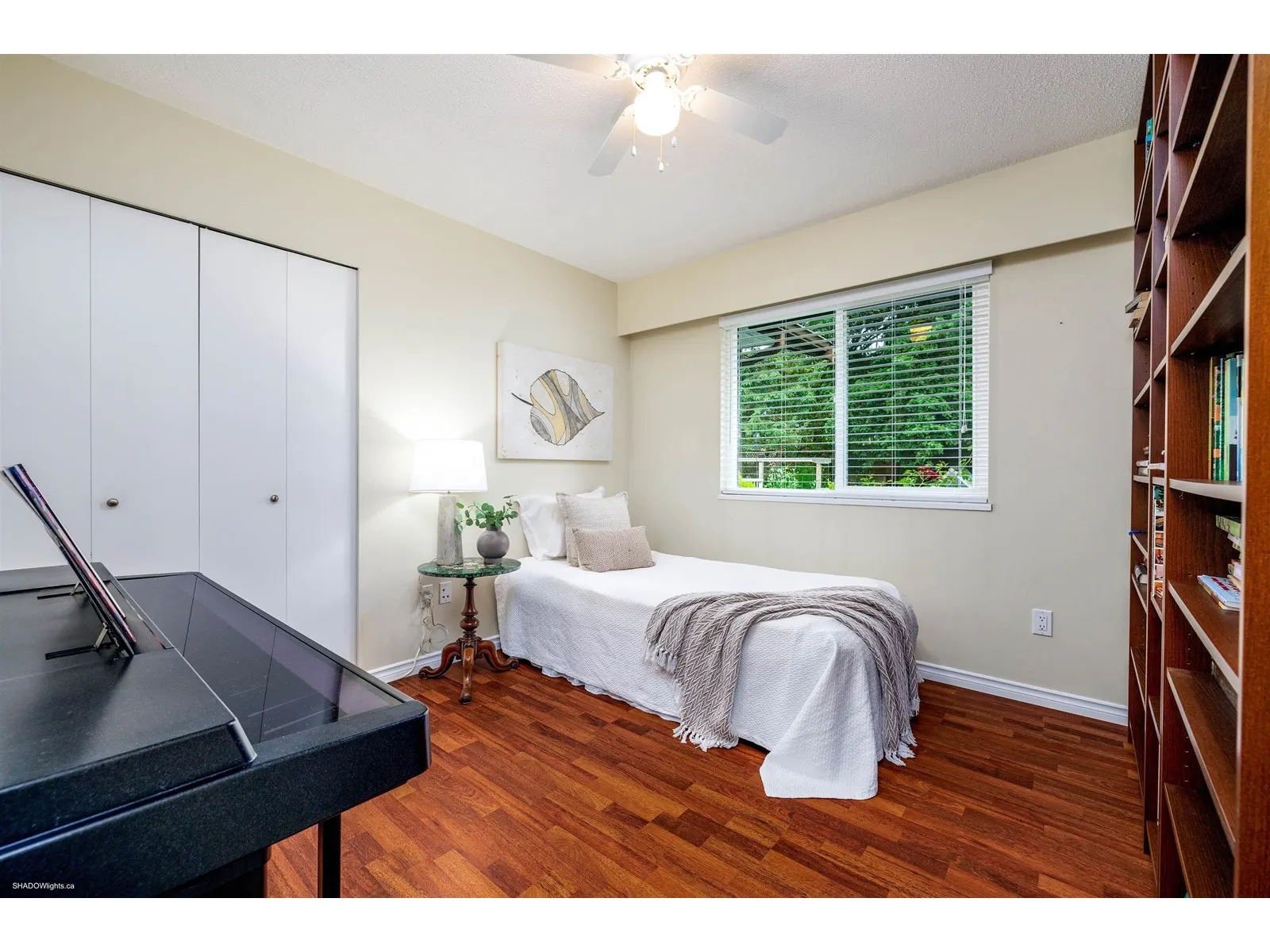 11073 LAWRIE CRESCENT