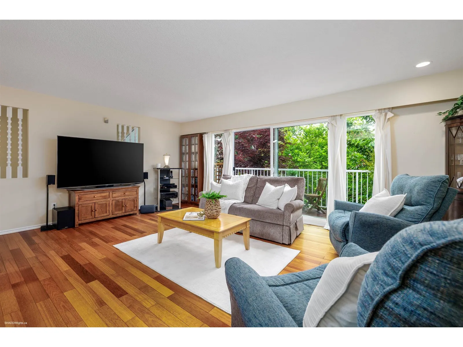 11073 LAWRIE CRESCENT