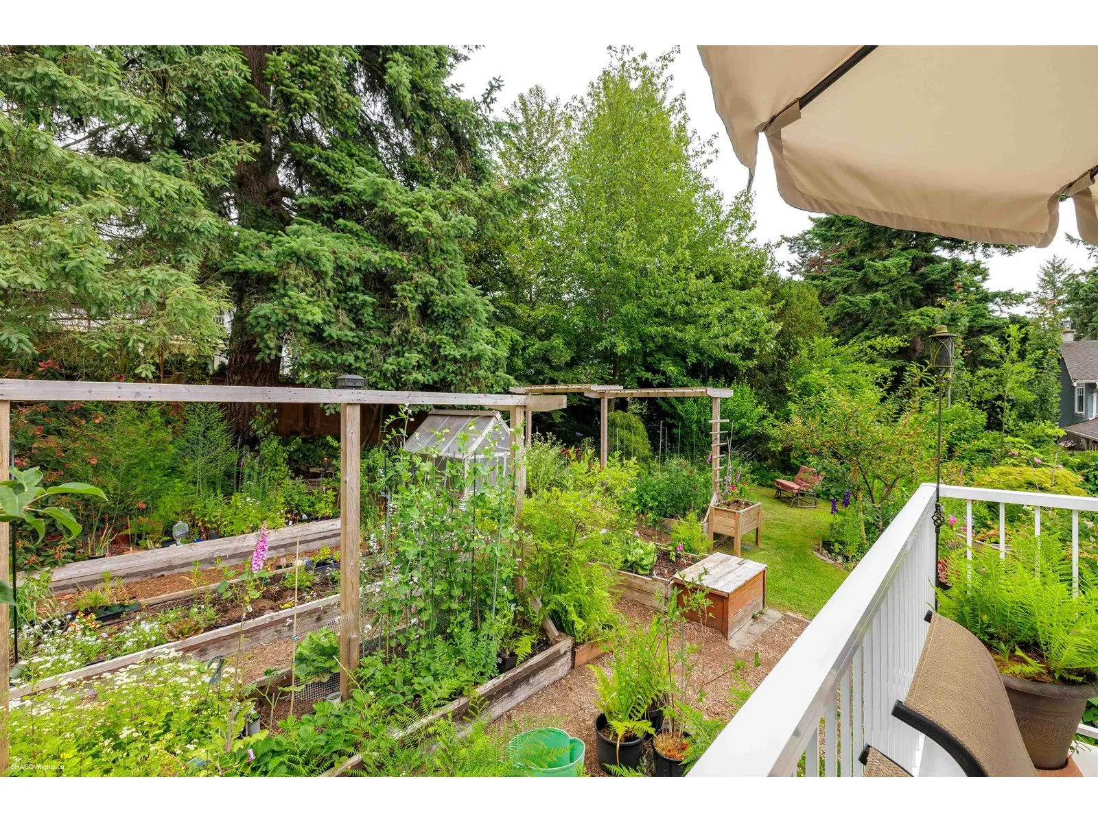 11073 LAWRIE CRESCENT