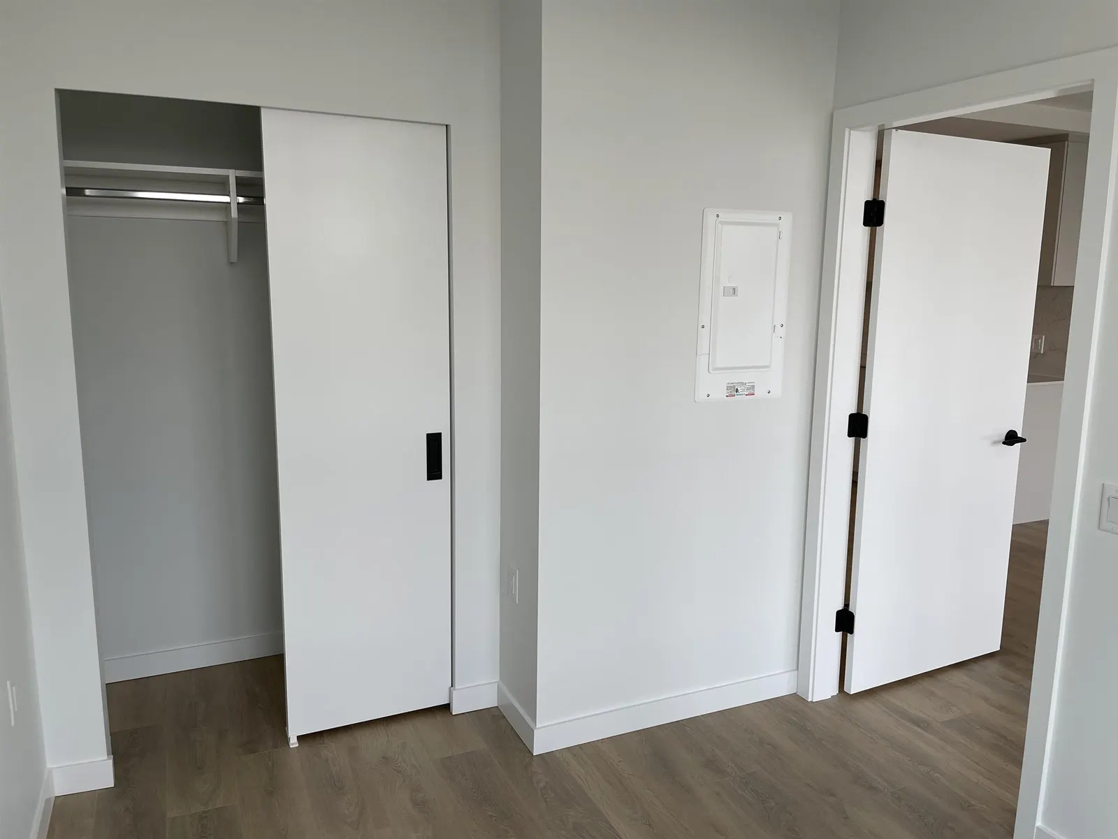 1704 13685 102 AVENUE