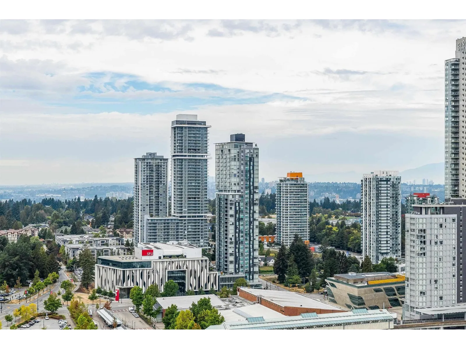 1704 13685 102 AVENUE