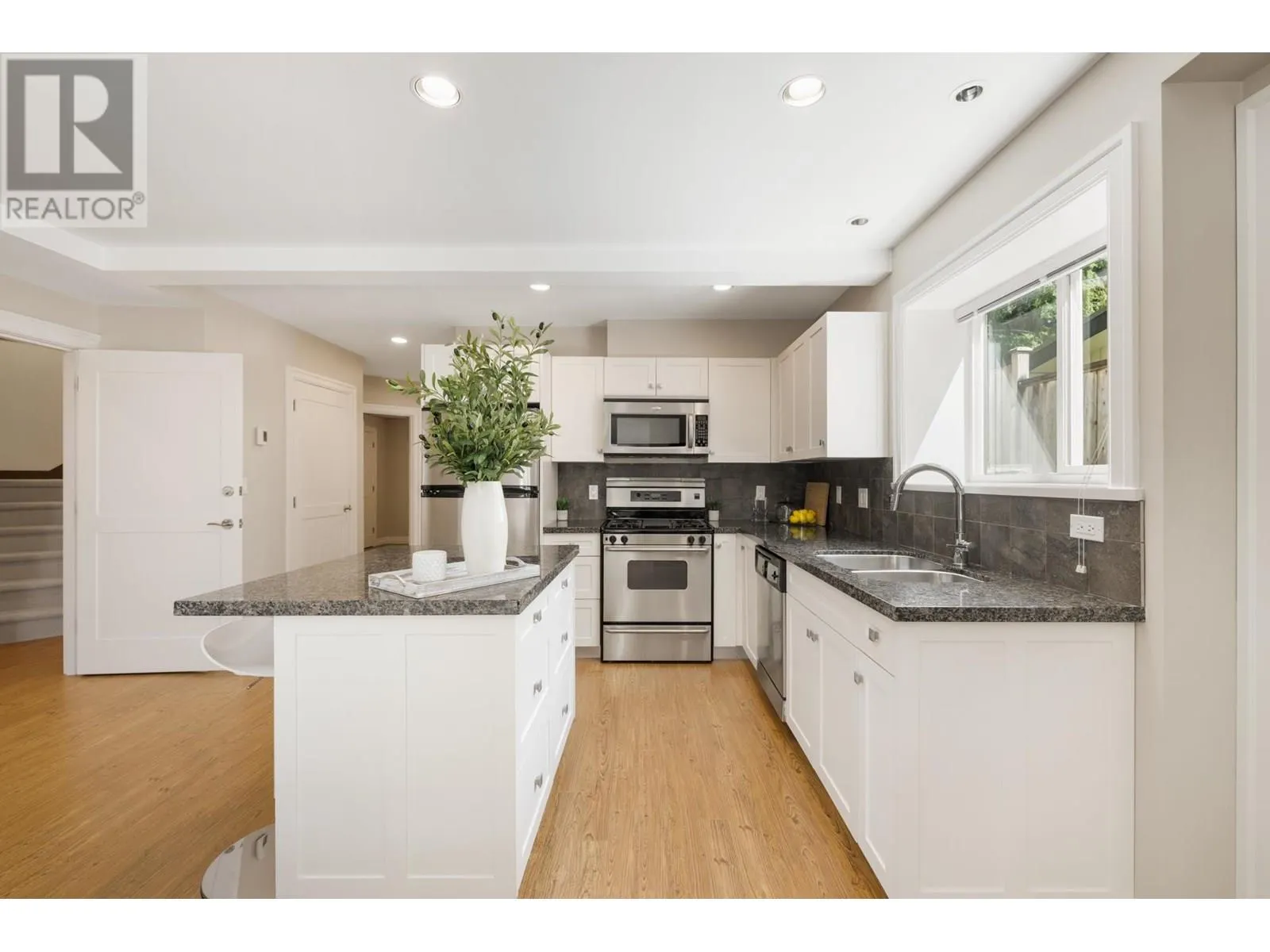 1122 KILMER ROAD