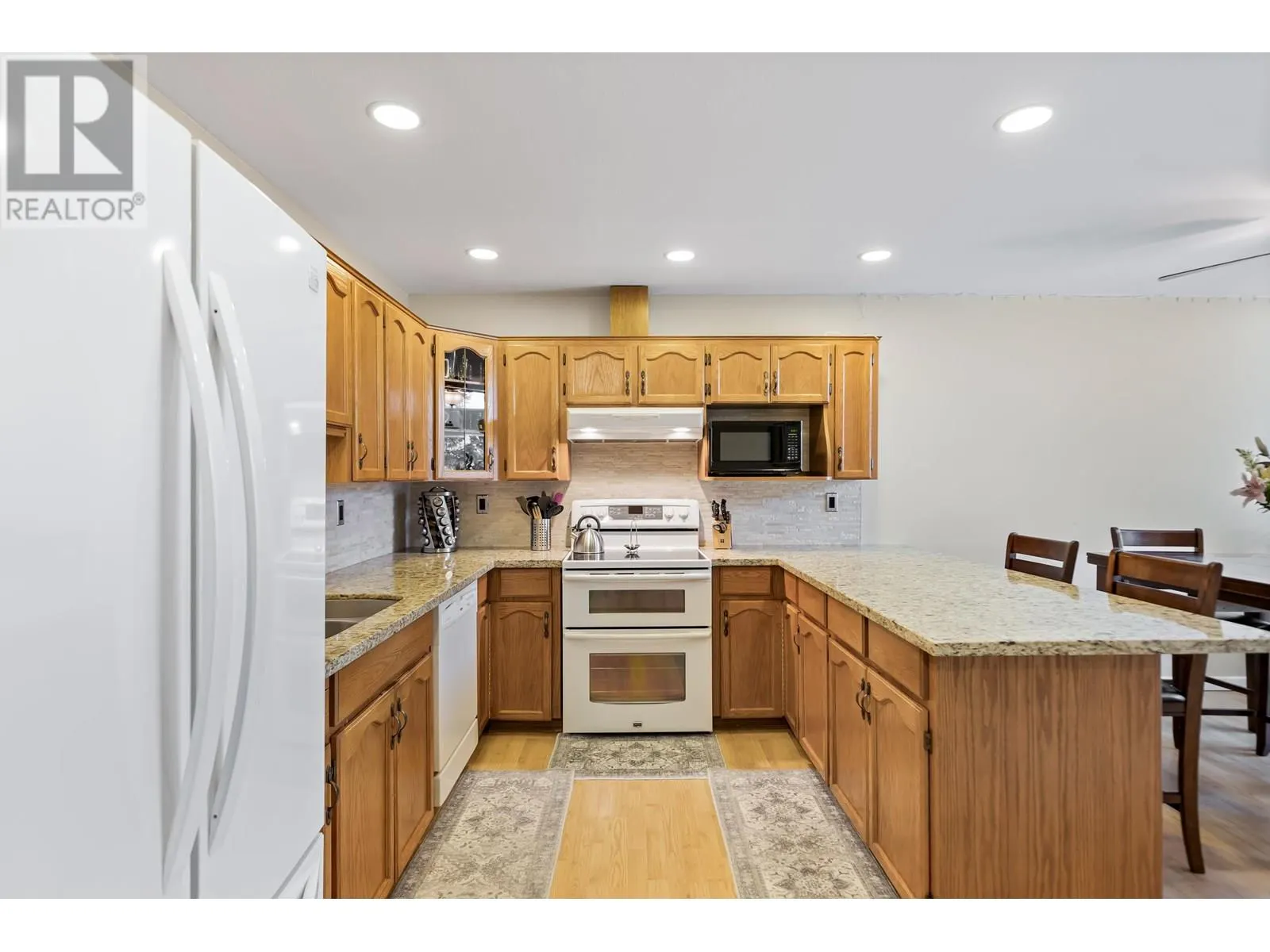 303 11601 227 STREET