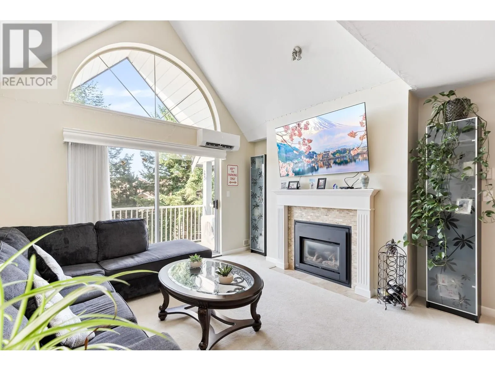 303 11601 227 STREET