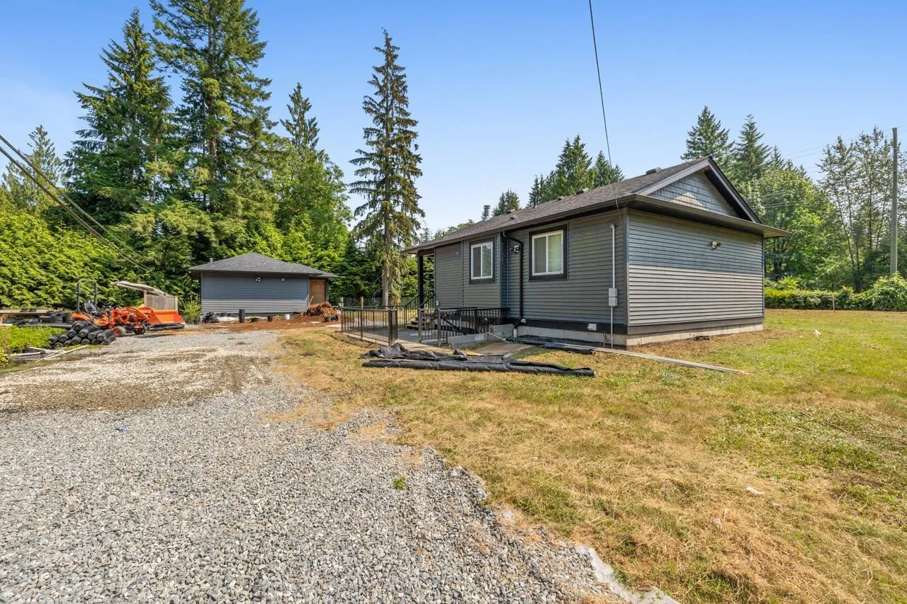 29819 DEWDNEY TRUNK ROAD