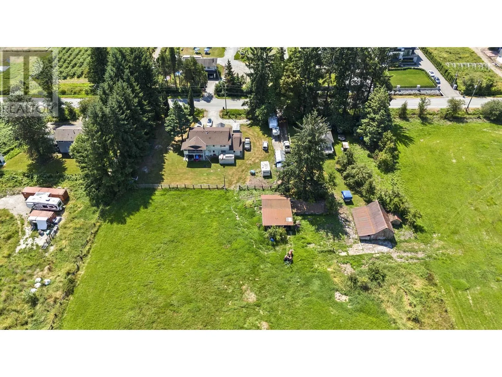489 PRAIRIE AVENUE
