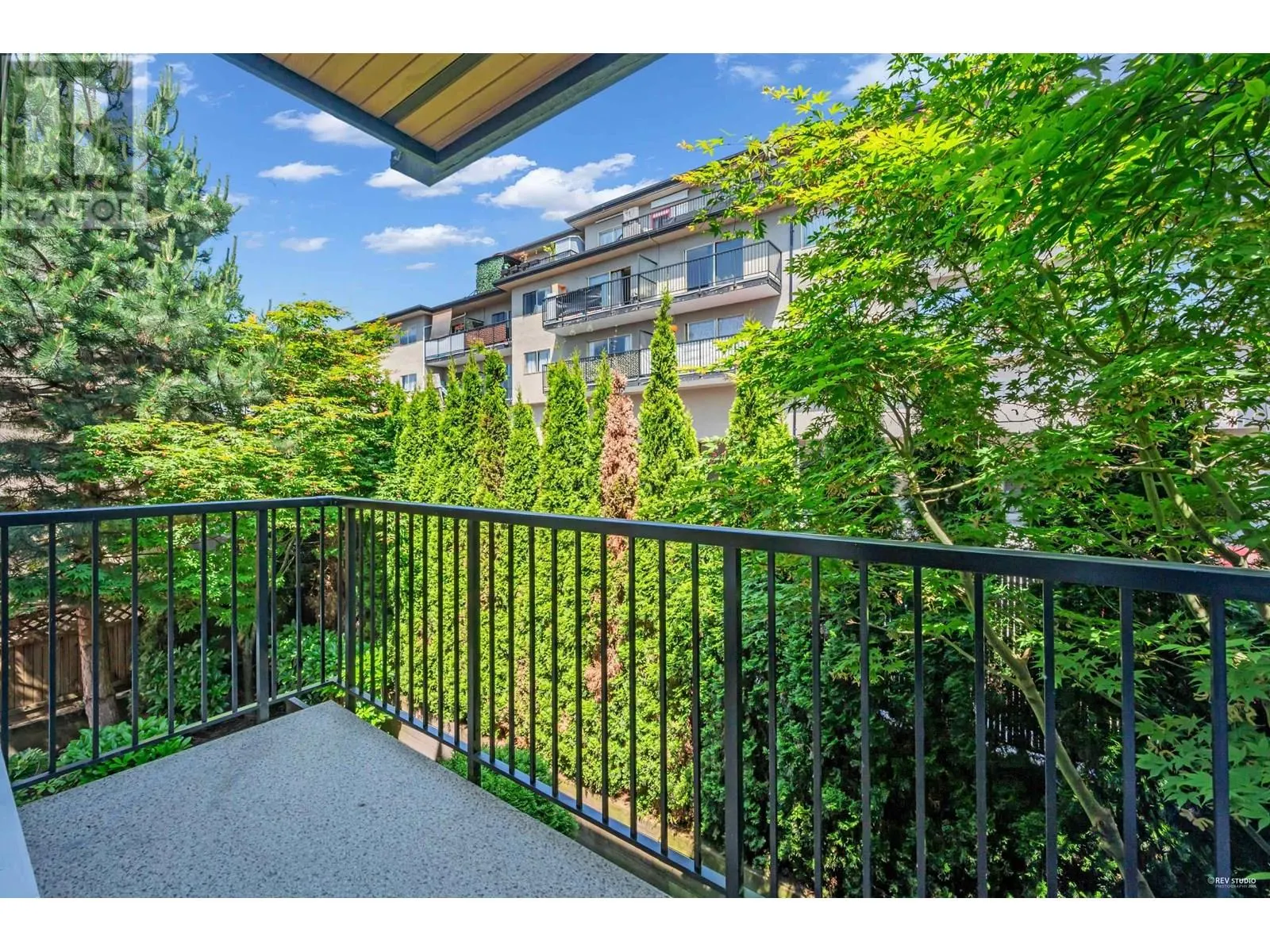 201 423 8TH STREET