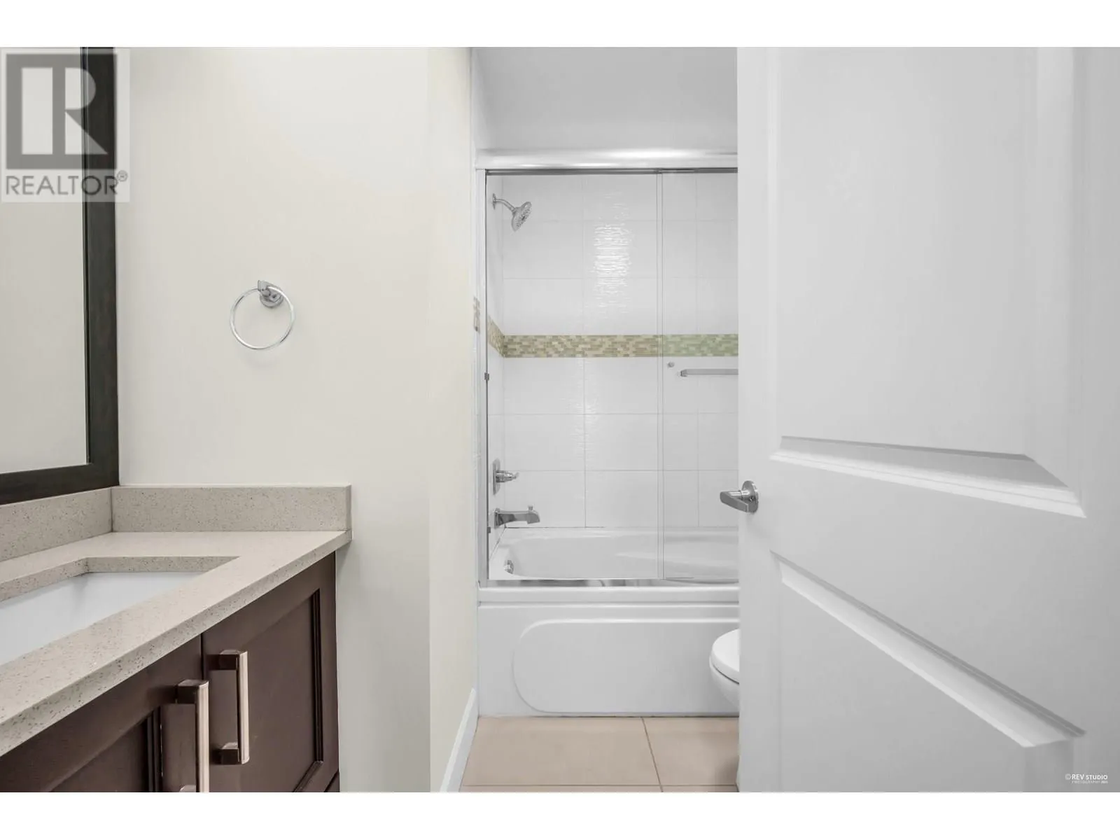 201 423 8TH STREET