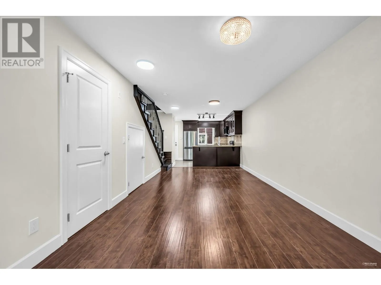 201 423 8TH STREET