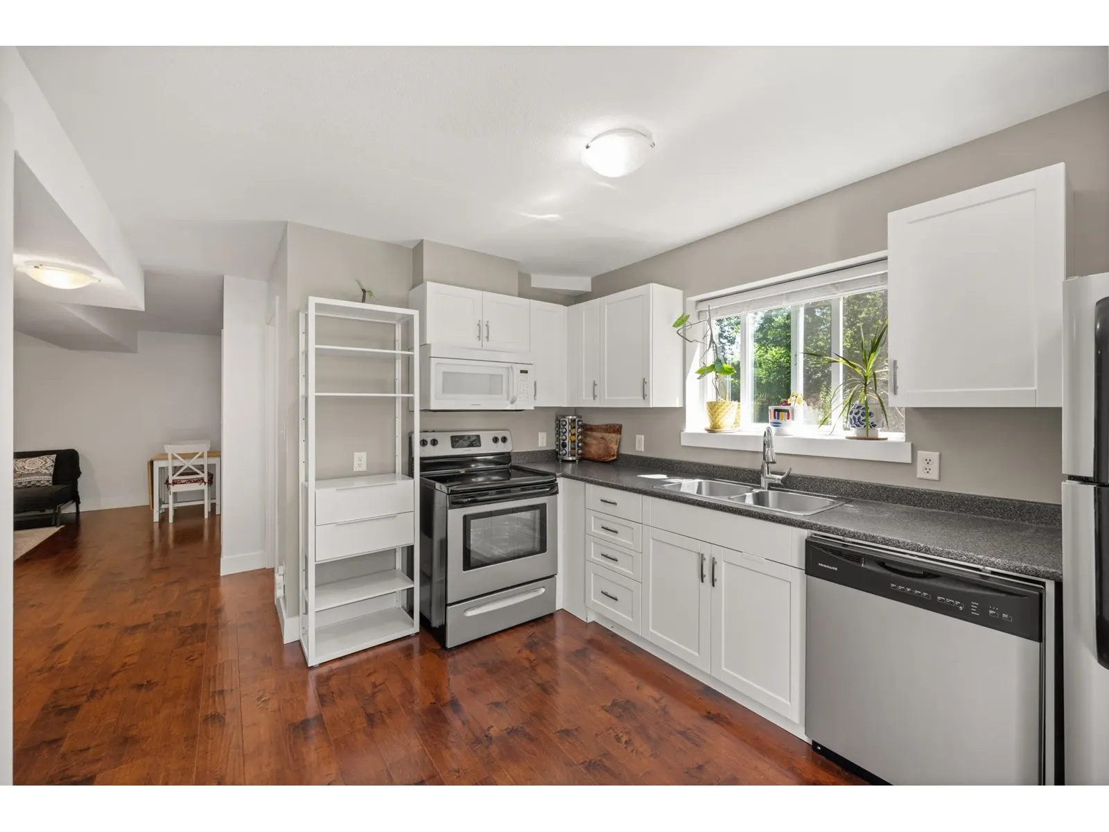 32450 GREBE CRESCENT