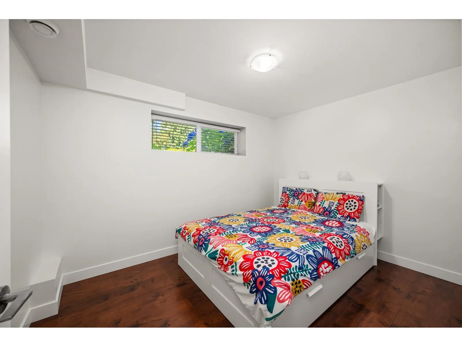32450 GREBE CRESCENT