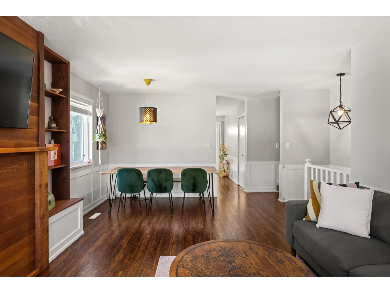 32450 GREBE CRESCENT
