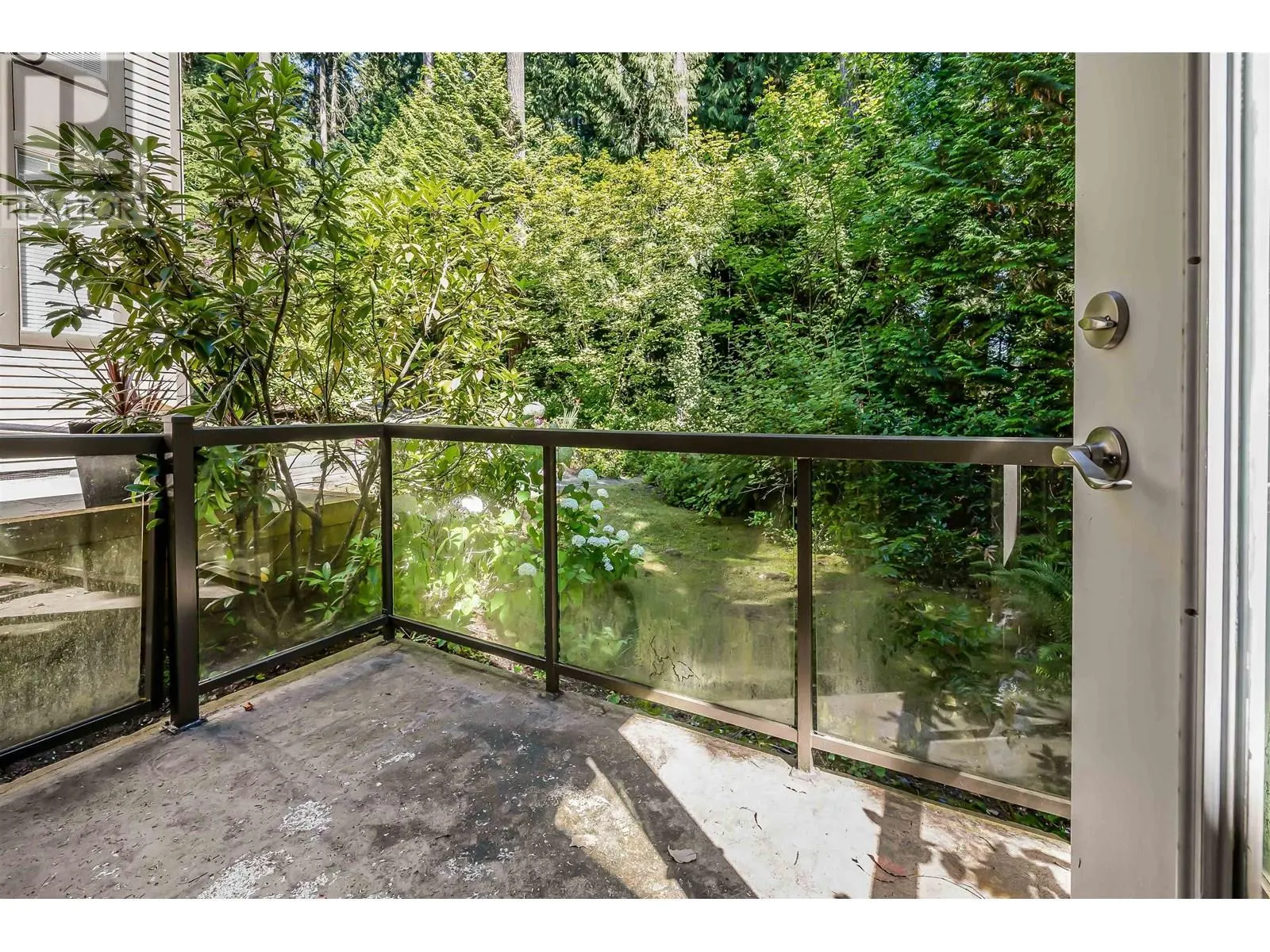 101 180 RAVINE DRIVE