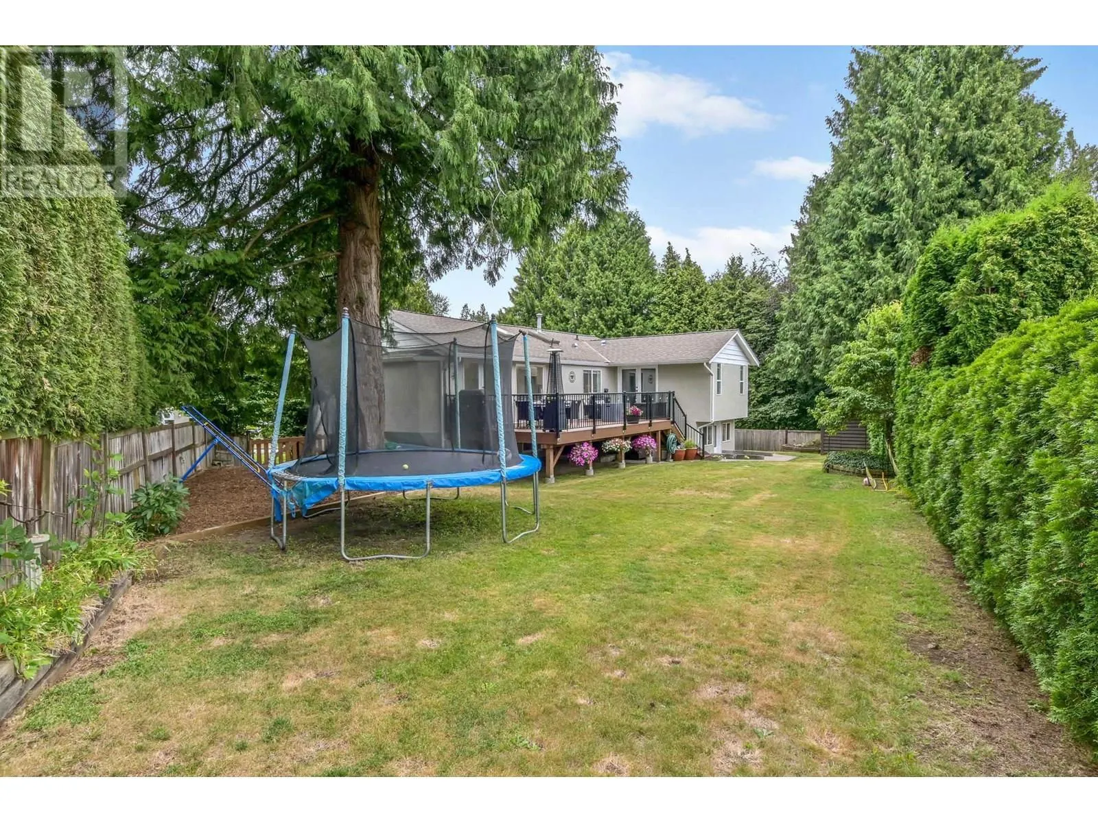 1850 SINCLAIR PLACE